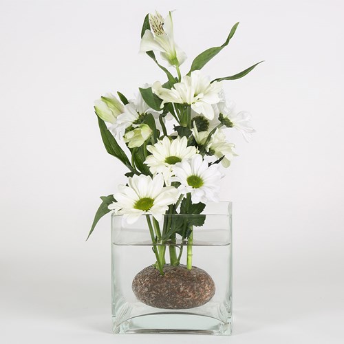 Blomsterhållare av sten, Grå